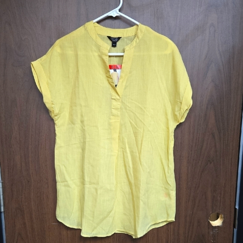 Rachel Rachel Roy Size M Yellow V-Neck T-Shirt Blouse